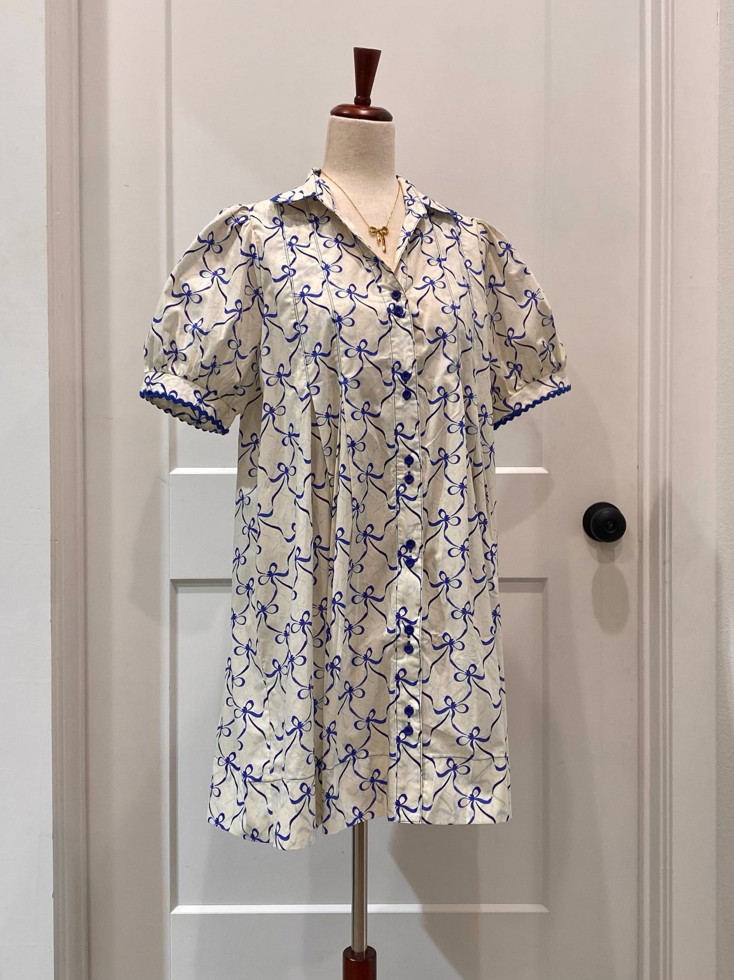 Bow Print Shirt Dress