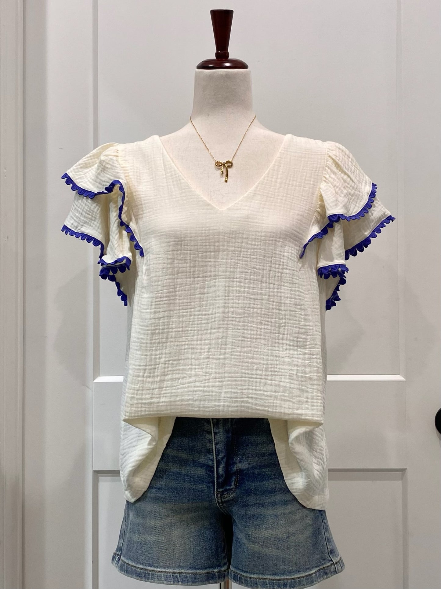Pom Pom Trim Ruffle Sleeve Top