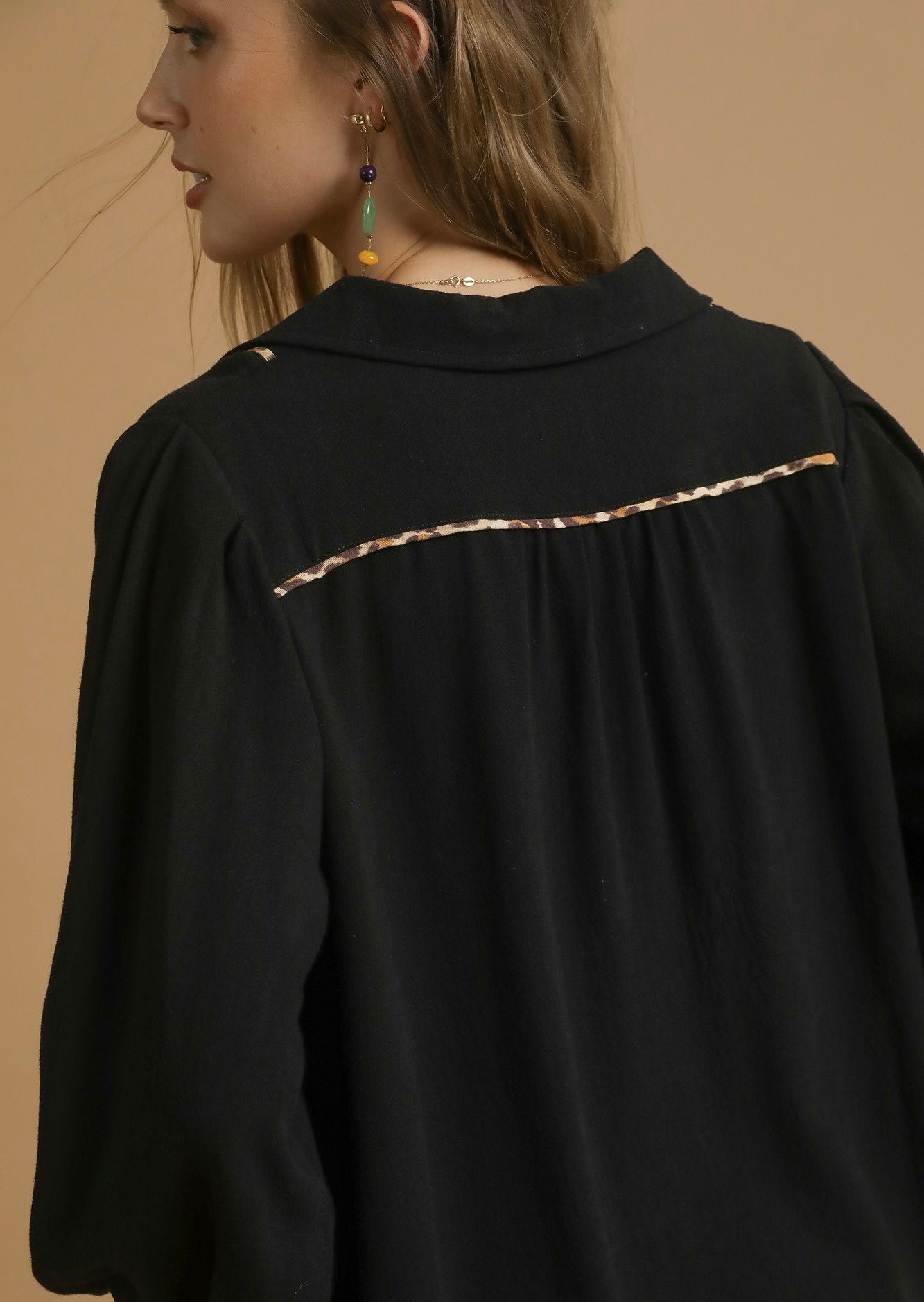 Linen Scallop Hem Top