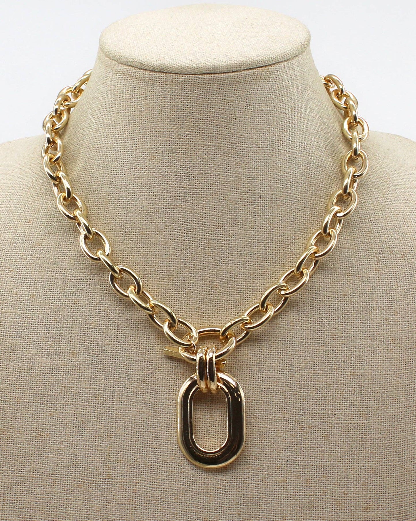 Gold Open Chain with Open Oval Necklace