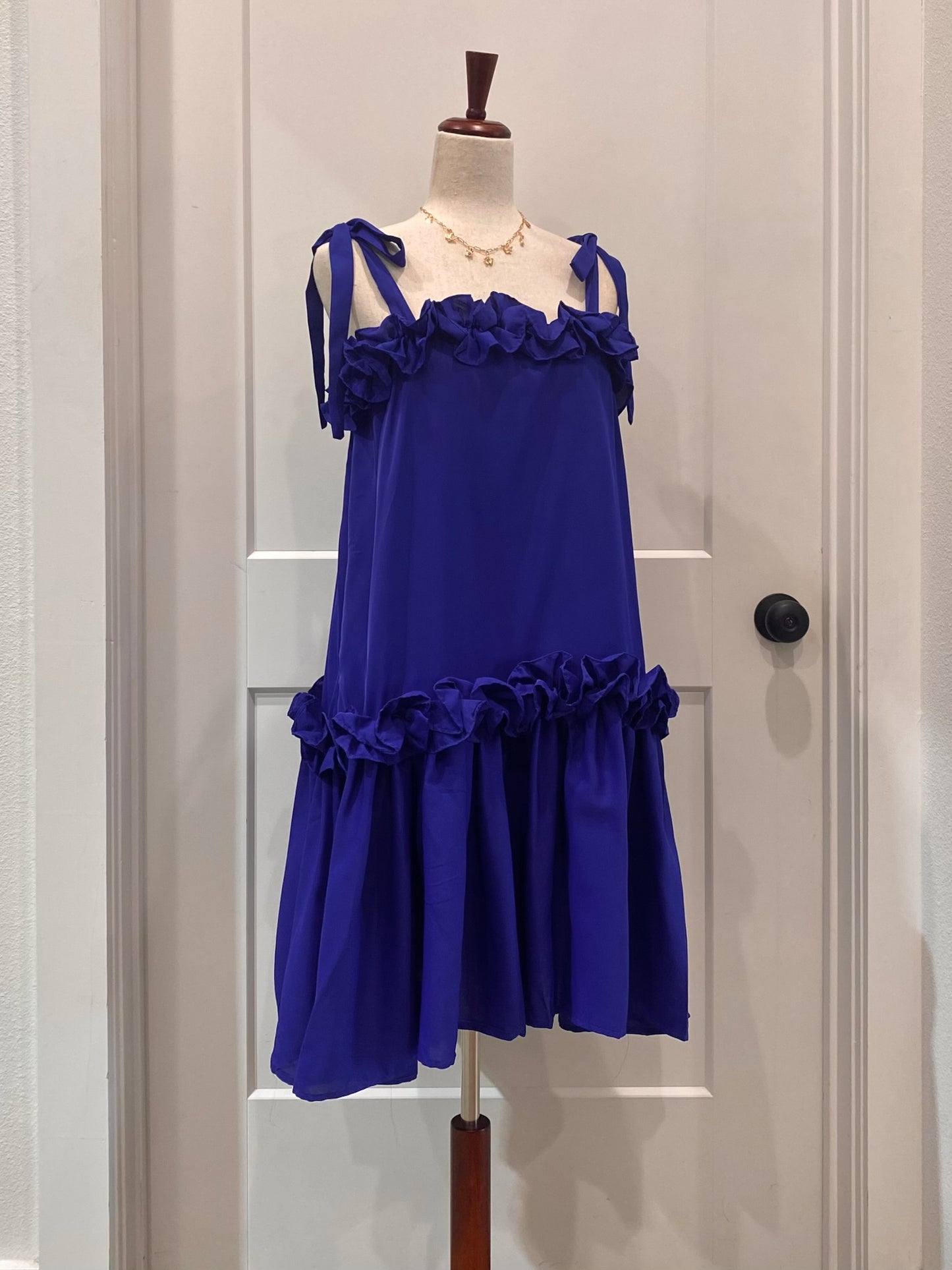 Frill Detail Ruffled Hem Midi Dress