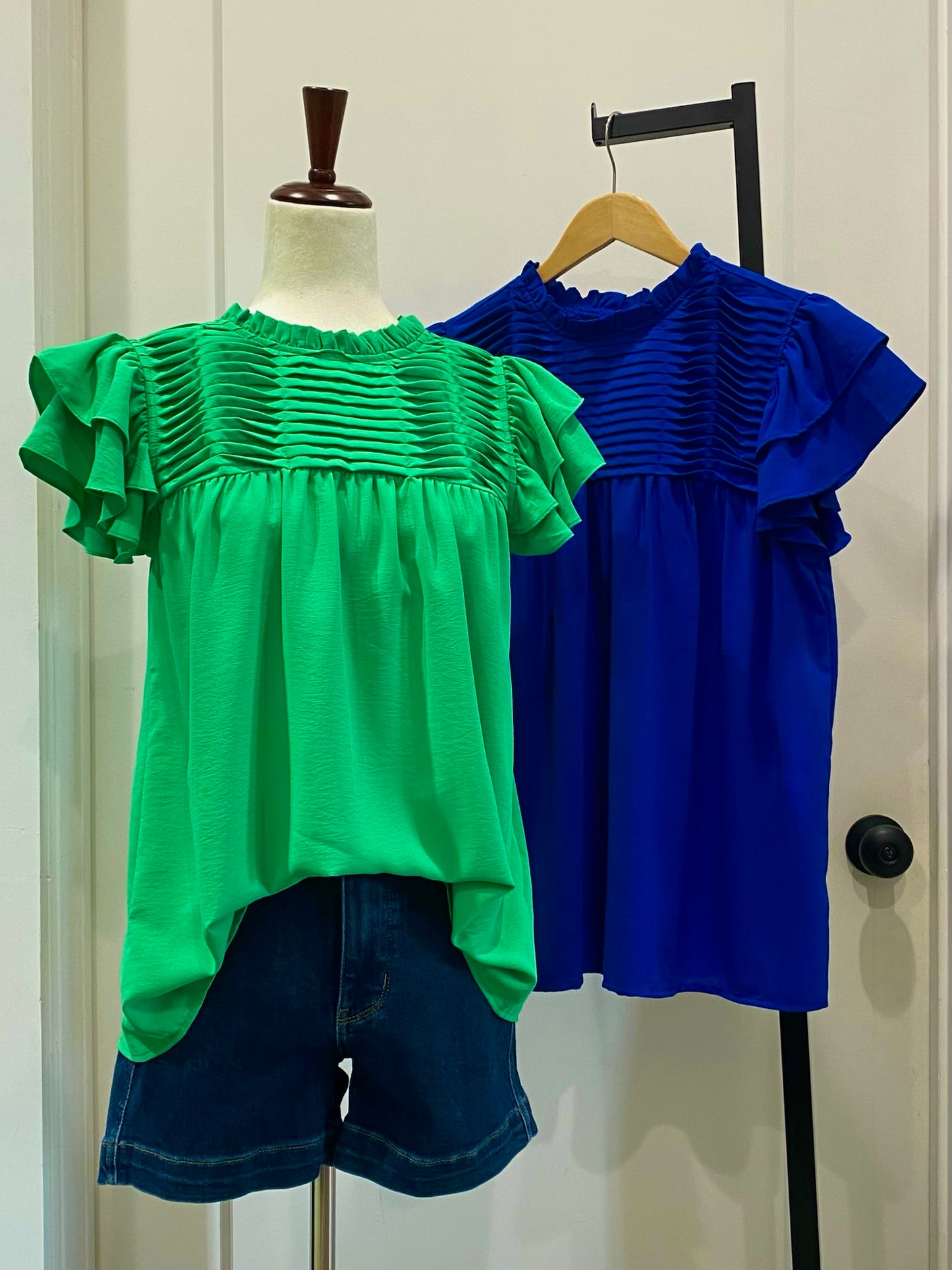 Ruffle Sleeve Pleated York Top