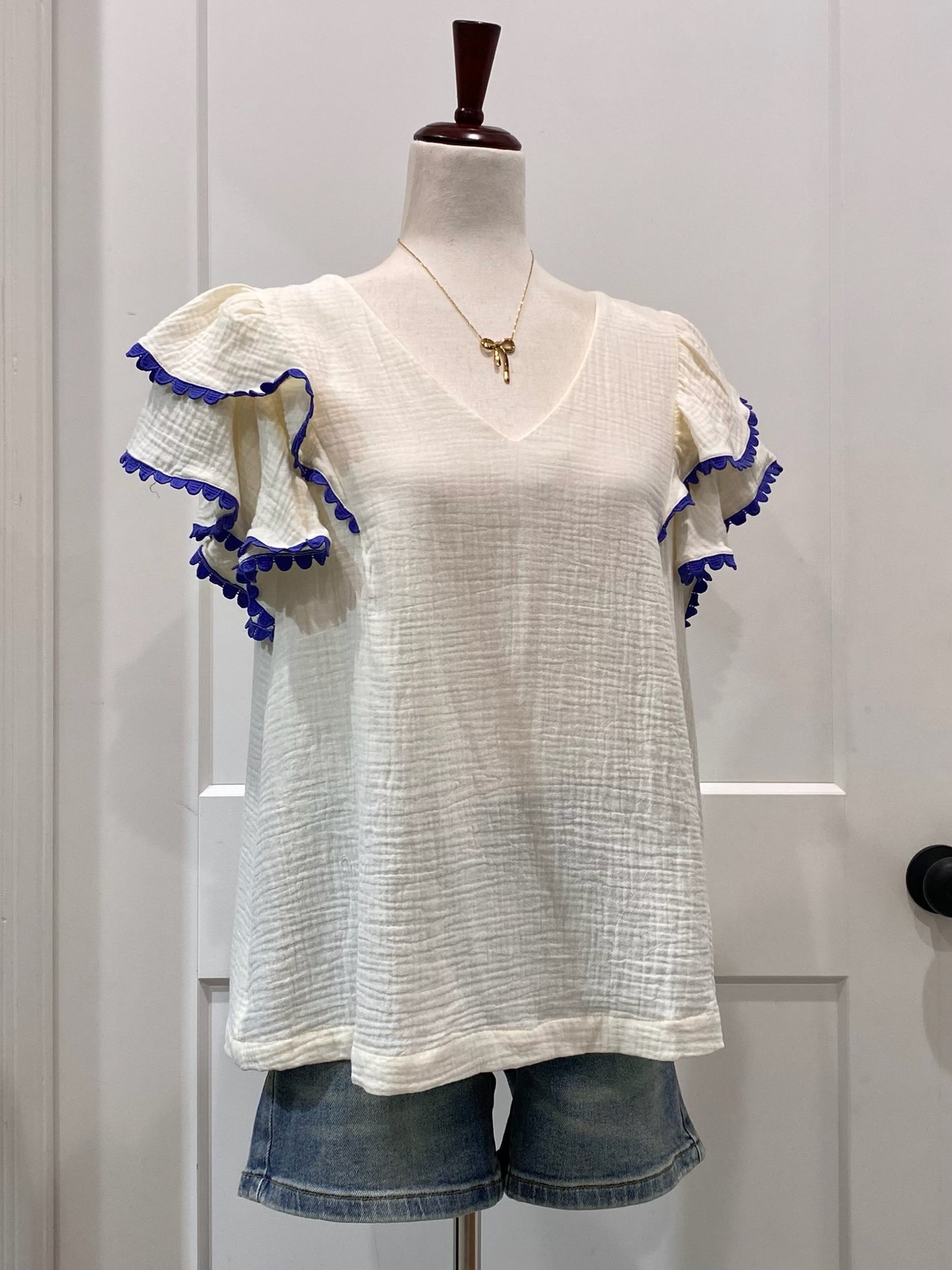 Pom Pom Trim Ruffle Sleeve Top