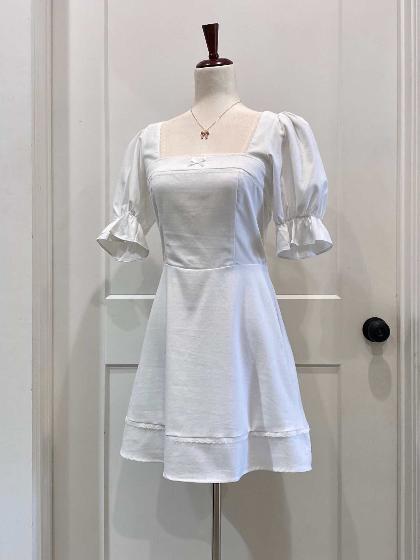 Puff Sleeve Square Neck Dress