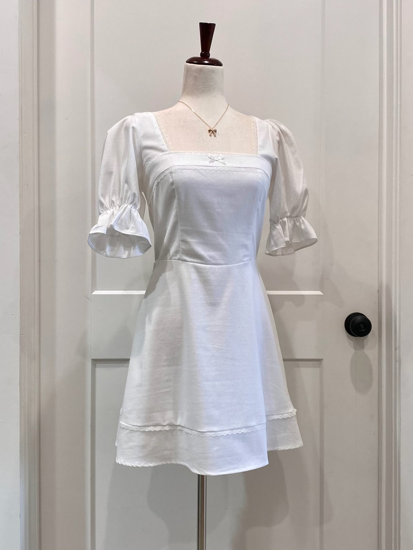 Puff Sleeve Square Neck Dress