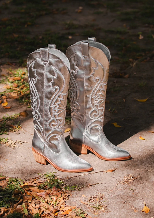 Kolt Silver Boots