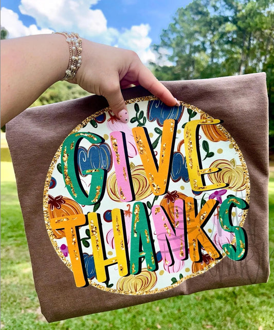 "Give Thanks" Graphic Tee