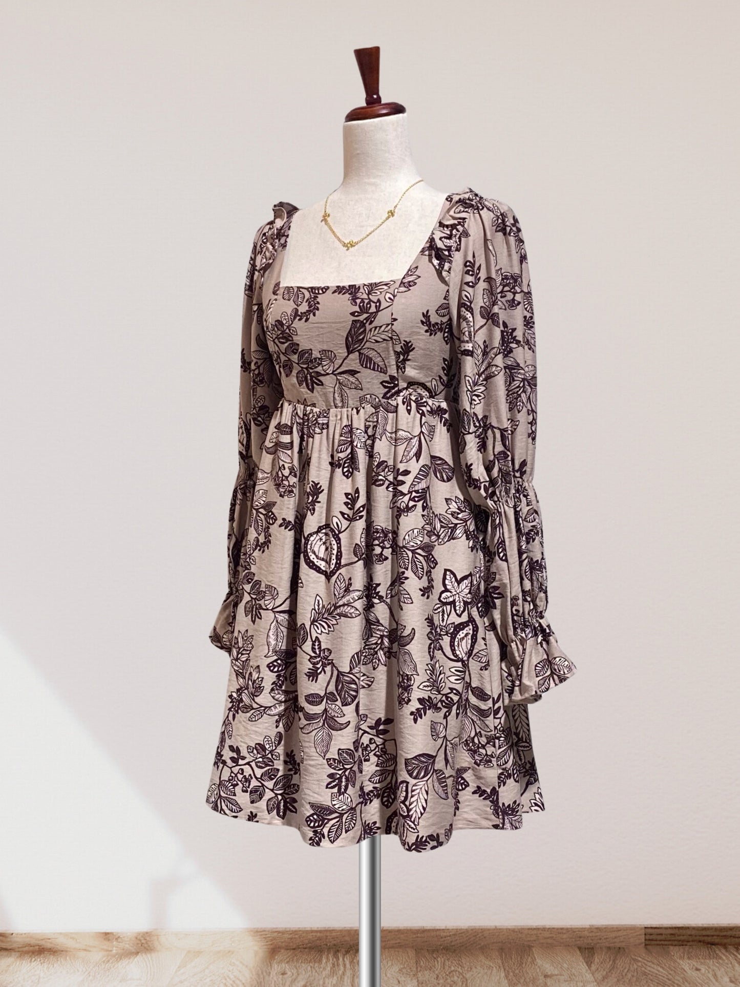 Floral Print Taupe Dress