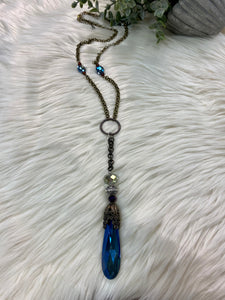 Glass Teardrop Pendant Necklace