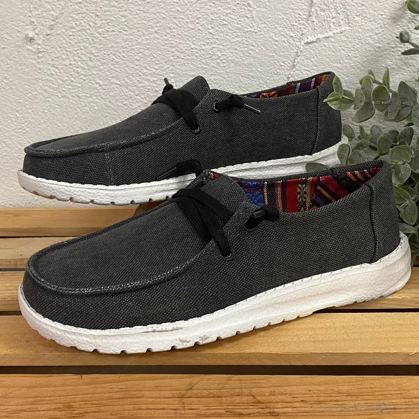 Gypsy Jazz "Holly 5" Washed Black Sneakers